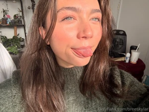 Would you date me part 324