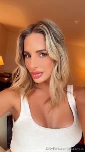 Have you checked thesummer salein my pinned post yet something hot is