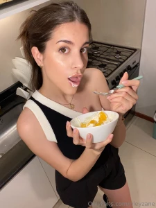 Just me getting silly with food i don t really know how to cook tbh part 1