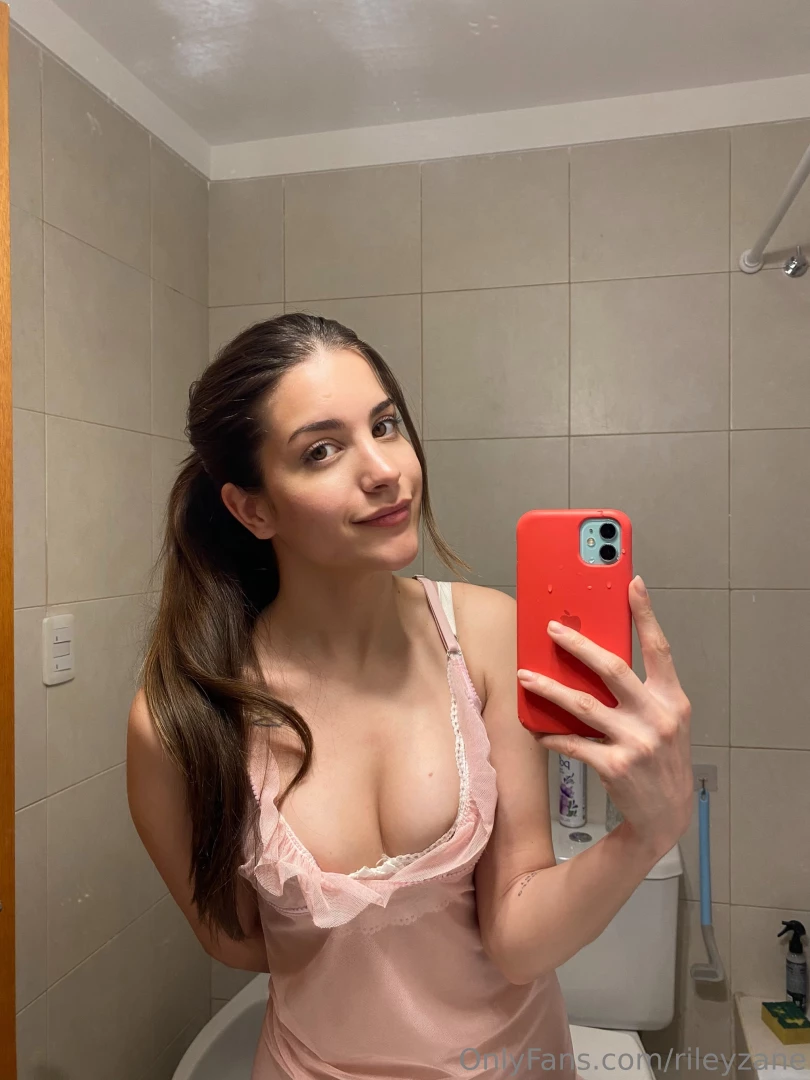 Just me before bed and after i removed my make-up from there i am all 