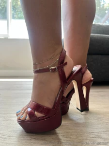 I love how there is a sun kissed glow around me in these photos part 8