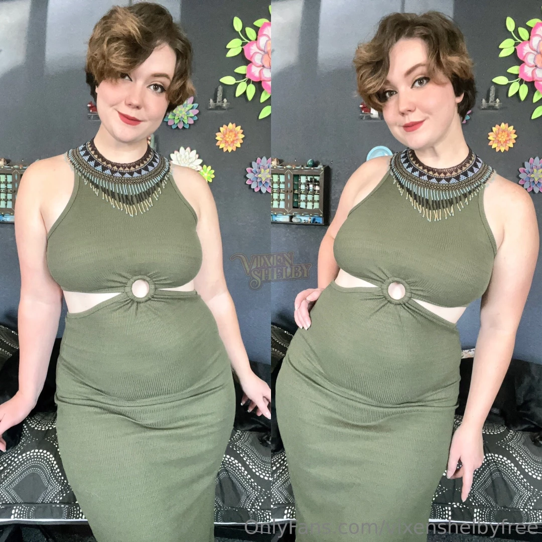 Here are a couple shots with a necklace i have 