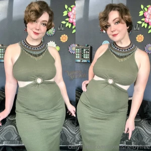 Here are a couple shots with a necklace i have