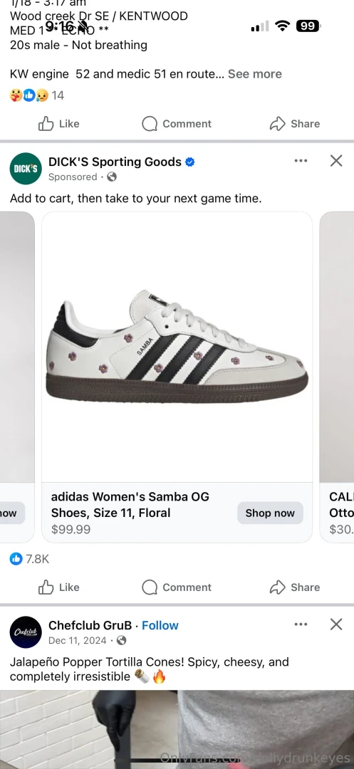 Someone buy me these cute sneakers 