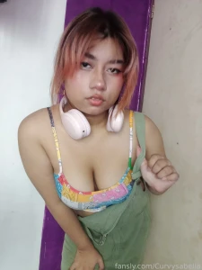 I m just going to put this out there to see your reactions filipina