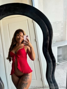 I need someone to talk toooooo rn who s online