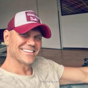 I ll wait for you in private