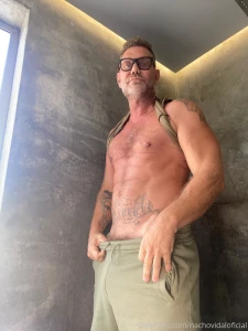 Es hora de guerra sabes a lo que me refiero m ndame un dm y te lo