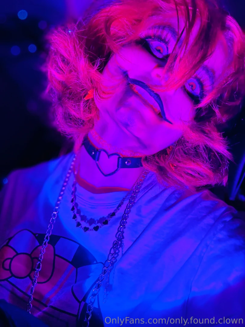 Part 1 creepy cutsie clown - sfw teaser part 5 