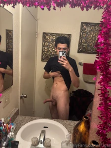 I have returneeeddd ngl been having a few crazy weeks time has flown a part 1