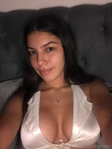 Take off my bra and lick my tits until i get all wet