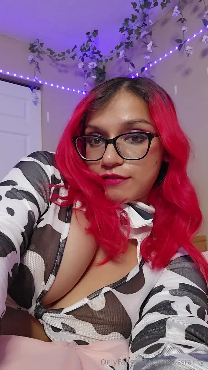 Oh my tip this post if you want a spicy video in your dms 