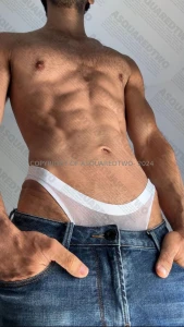 The looks in these wanna see