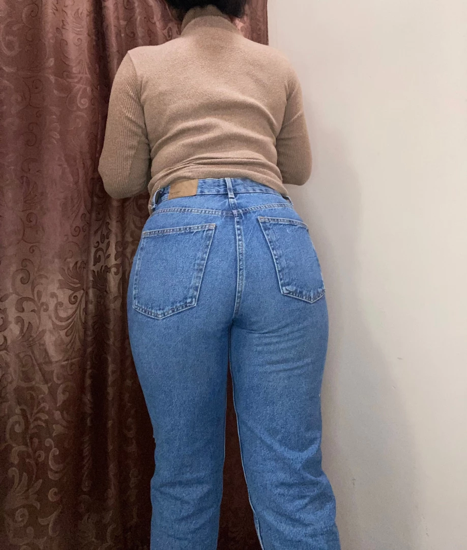 Buenos d as lista para irme a la uni mexicana culo trasero latina 