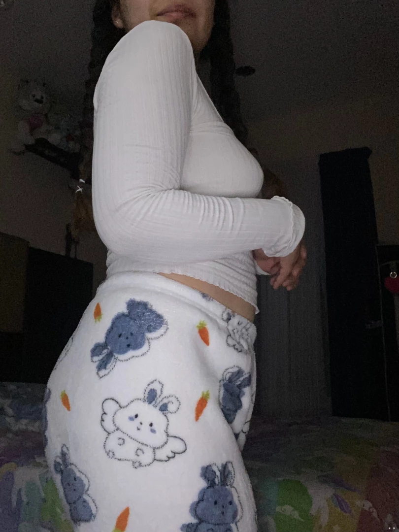 Buenas noches latina amateur joven mexicana mexico sexy pijama part 2 