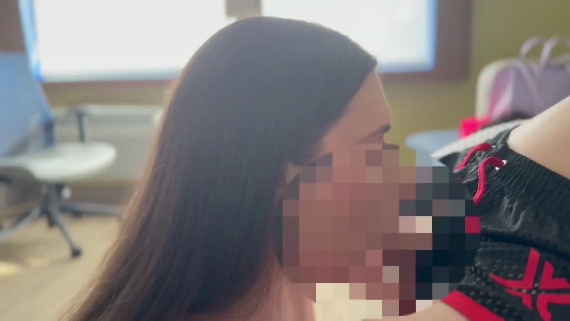 Brand new 1 hour fuck package delivery his girlfriend wanted to watch 