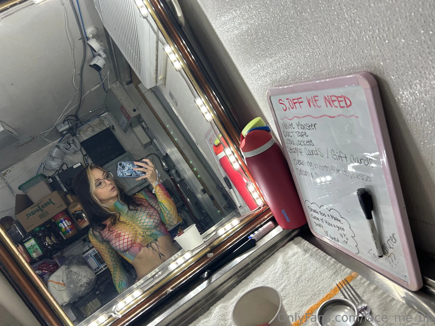 See u bright and early in the lil spotted box part 3 
