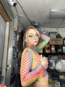 See u bright and early in the lil spotted box part 7