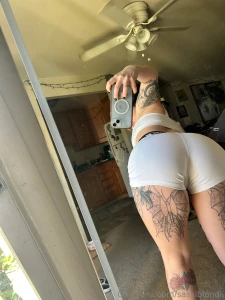 Someone come stretch me