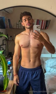 Just look at my argentinian friend maxitassi do you know this sexy and part 1