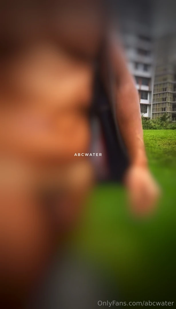 Just out for a stroll tip 5 to get hi-res in dm 5 classic cock abs 