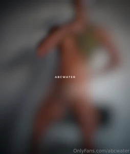 For lovers of olive green singlet and everything beneath tip 3 to get