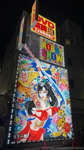 Sorry for being inactive guys i was so busy with my moving to japan part 1