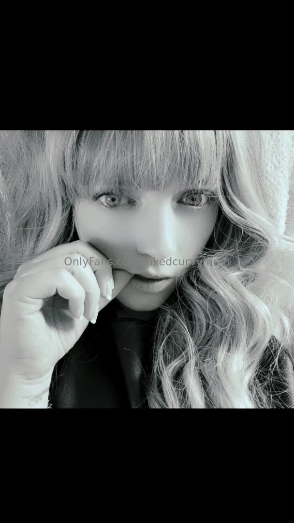 I ve been told i look s much cuter with something in my mouth 