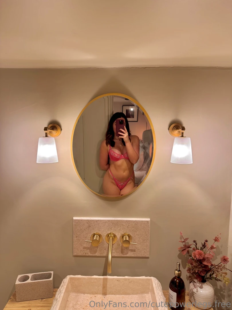 Which lingerie set do you prefer 