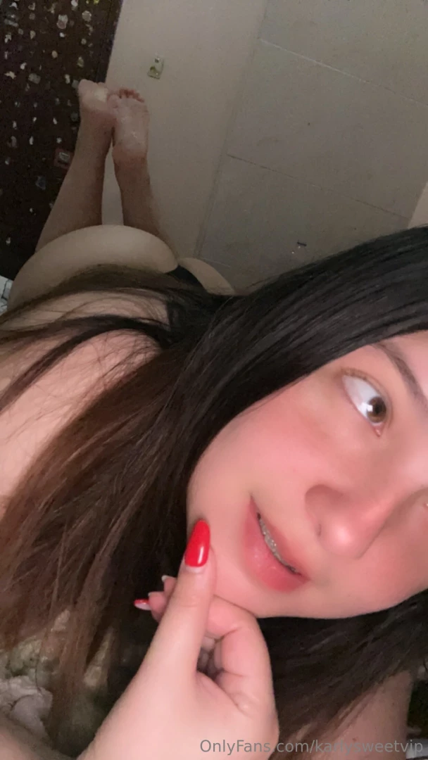 I feel very lonely come with me daddy 