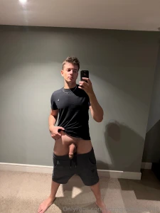 Fuuck i really cant hide it