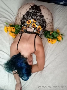 Sexy closeup fishnet nudes