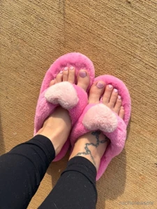 Heard you like pretty toes