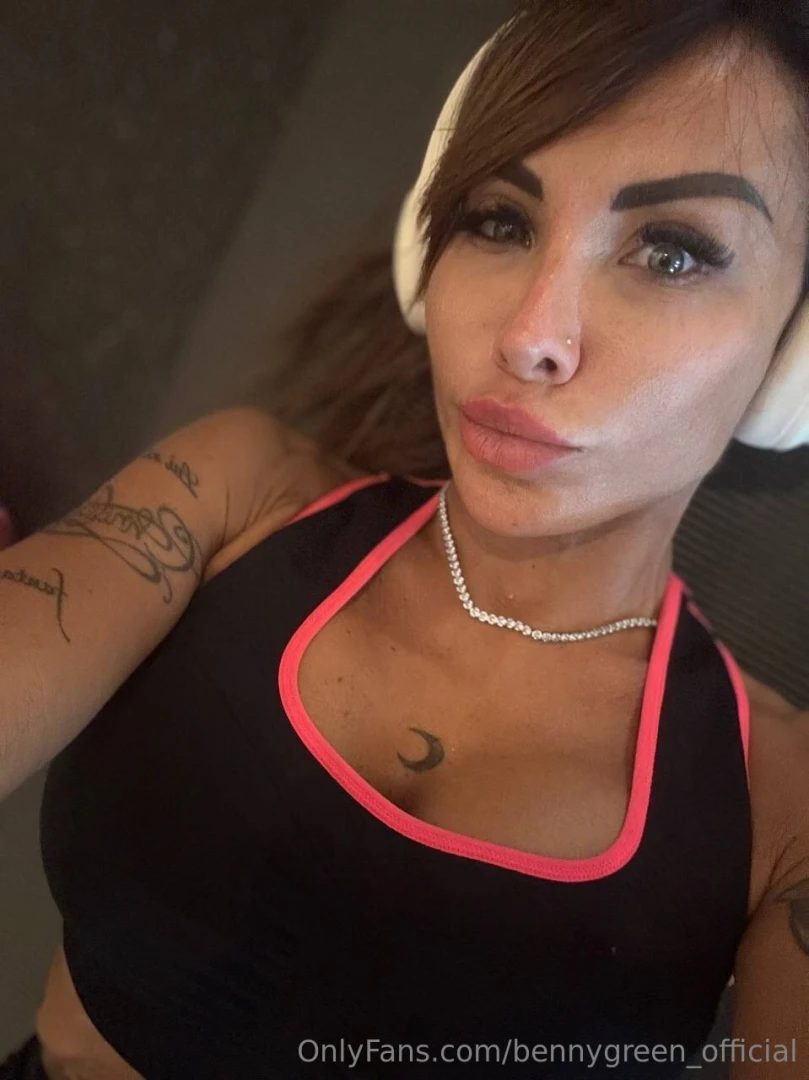 Non fa mai troppo caldo per fare un po di cardio sei d accordo 