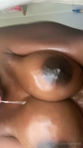 Imagine sucking yo dick with these out