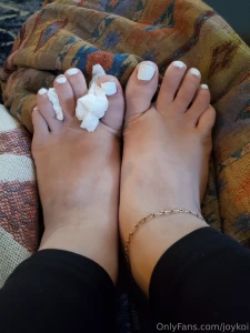 Lol at me using tissue paper as toe spacers