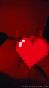 Such an intense cumshot my toes curled so much