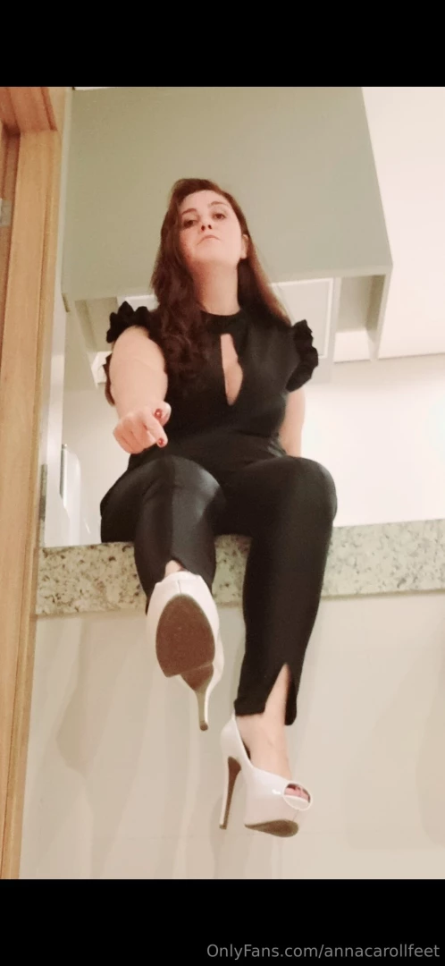Footfetish desireforfeet highheel brazilianfeet 