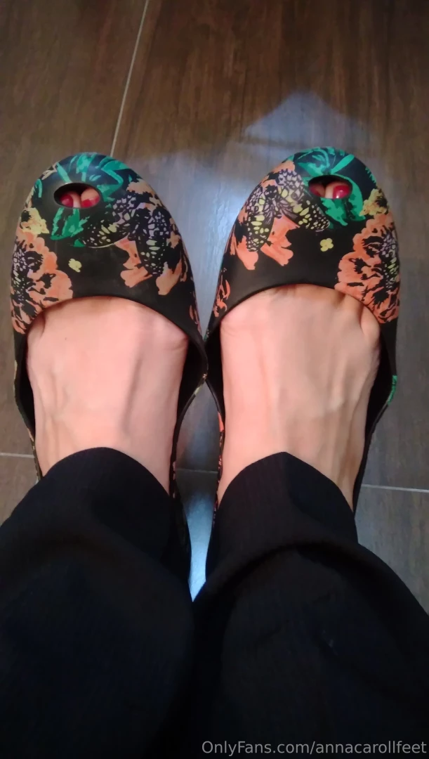 I love melissa footfetish melissa brazilianfeet desireforfeet 