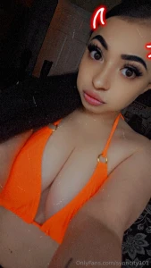 My tits always get people to stop scrolling part 1