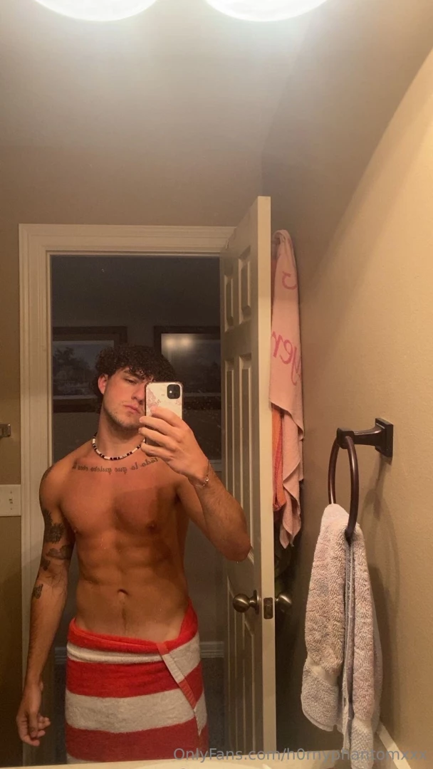 New collab coming soon with floridafratbro his cock and ass are so hot 