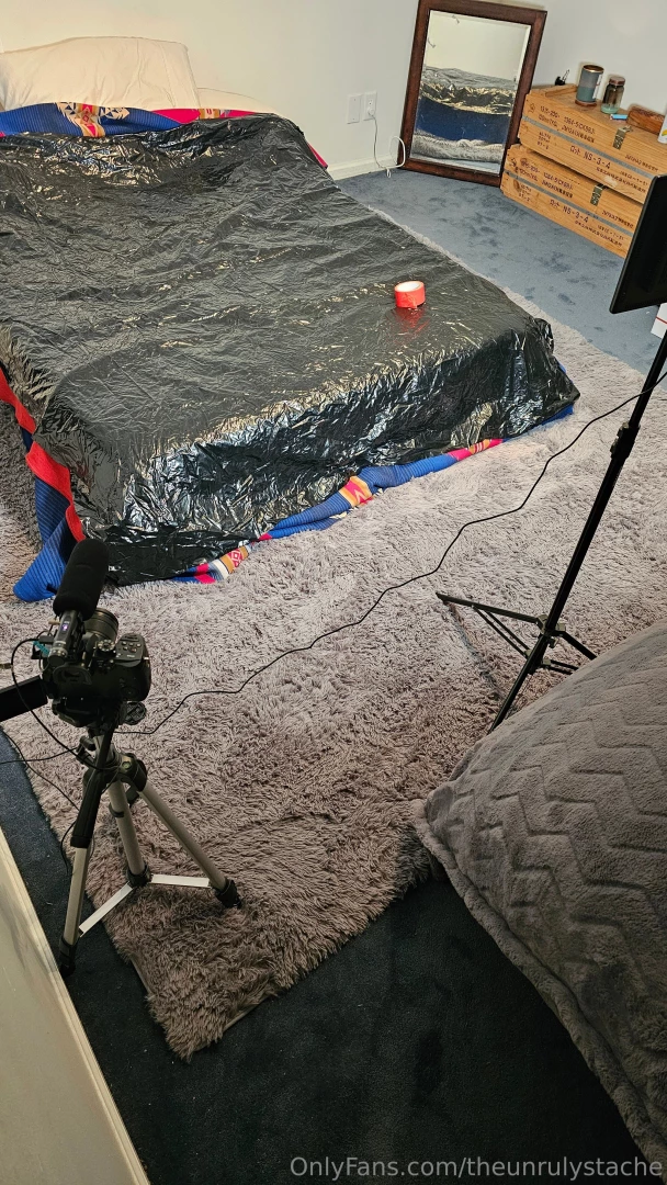 Behind the scenes for my naughty night with kittydmarie 