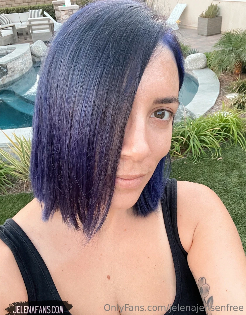 Comment your favorite color hair you ve seen me with jelenajensen 