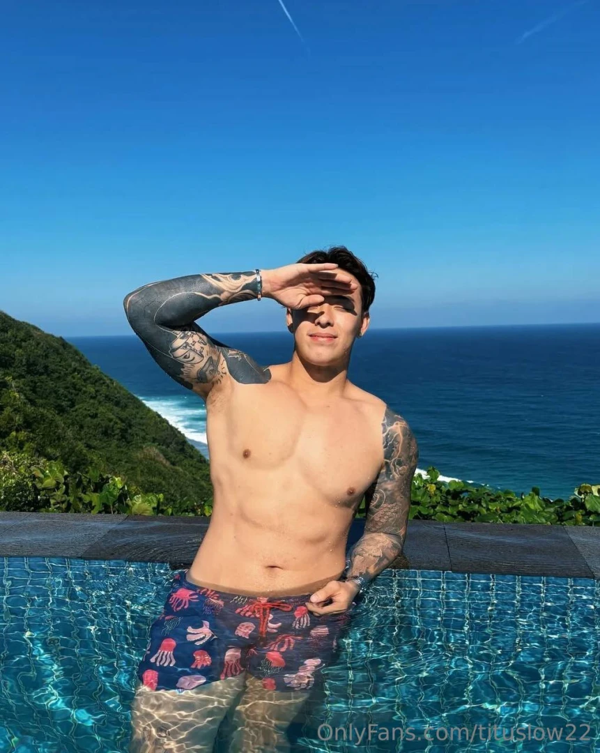 Sun has blinded me i m ready to blind you with pleasure in dm 