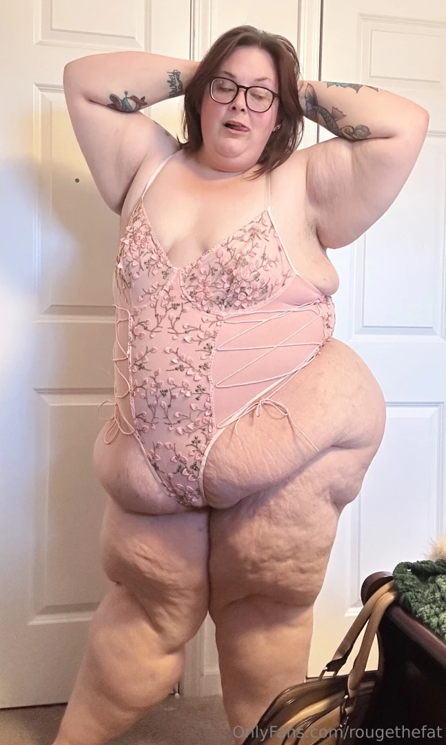 Feeling myself in this outfit do you like it 
