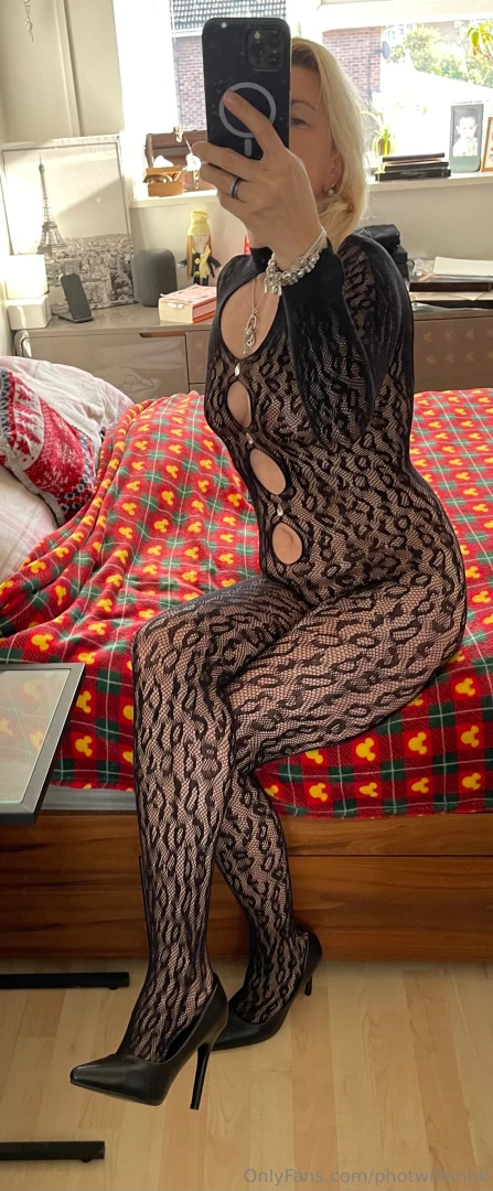 Happy friday part 4506 