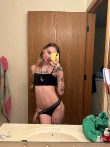 What s your favorite color to see me in part 15