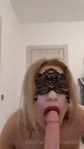 Bu video ile ilk defa memelerimi yalad m g rebileceksiniz sizleri