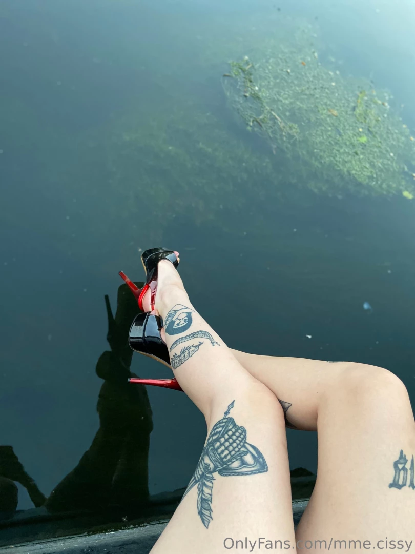Long perfect legs just for you part 1 