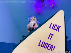 My heels need a cleaning from your tongue footworship feet footdomme